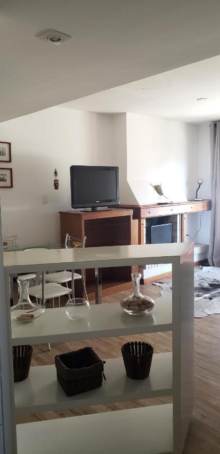 Apartamento A Um Passo Da Rua Torta Com Wifi Грамаду Экстерьер фото